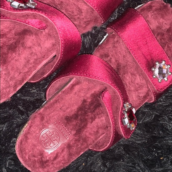 Tory Burch sandals - Picture 2 of 4